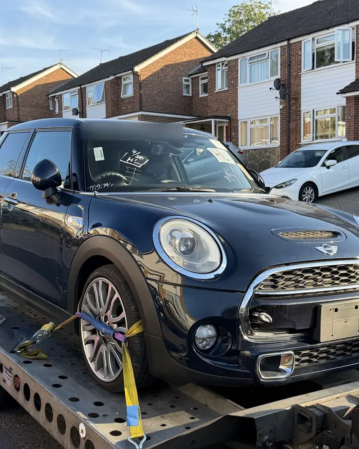 Import Mini Cooper S on the trailer